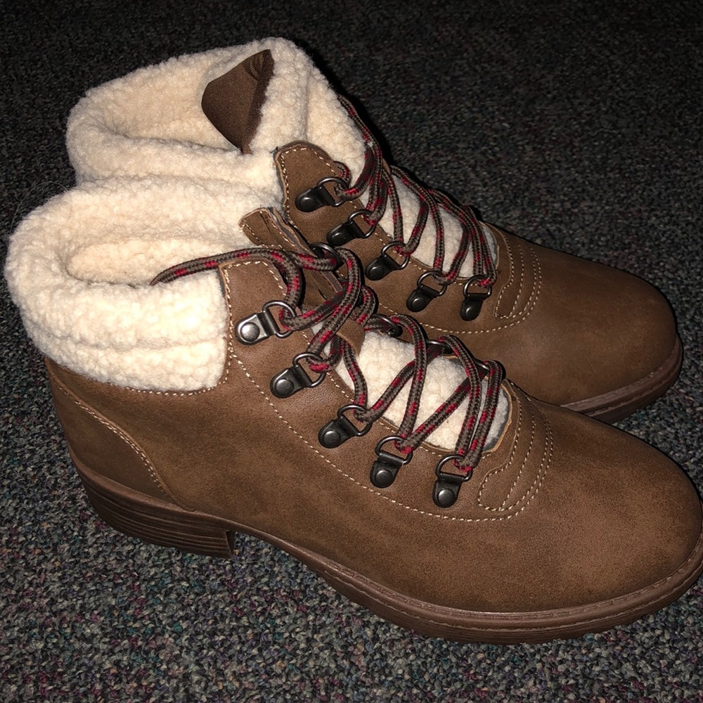 Brown Winter Booties with Fur